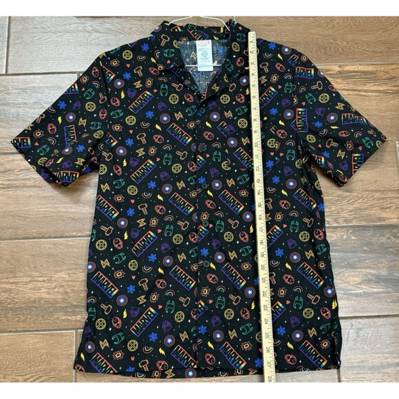 Marvel Avengers Black Rainbow Shirt Button Down 100% Cotton Size Small - Picture 4 of 8
